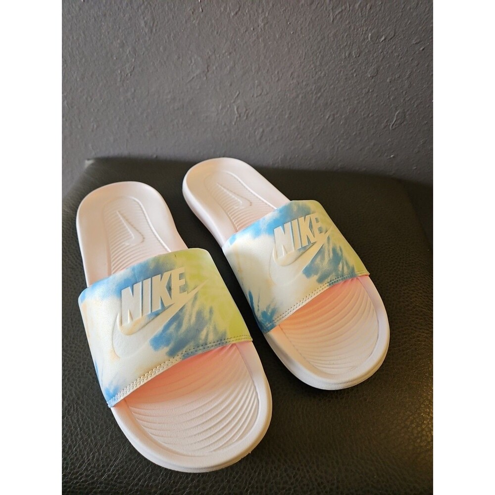 Nike slides size 11‎ colorful nike slip on shoes ex. condition white tie-dye
